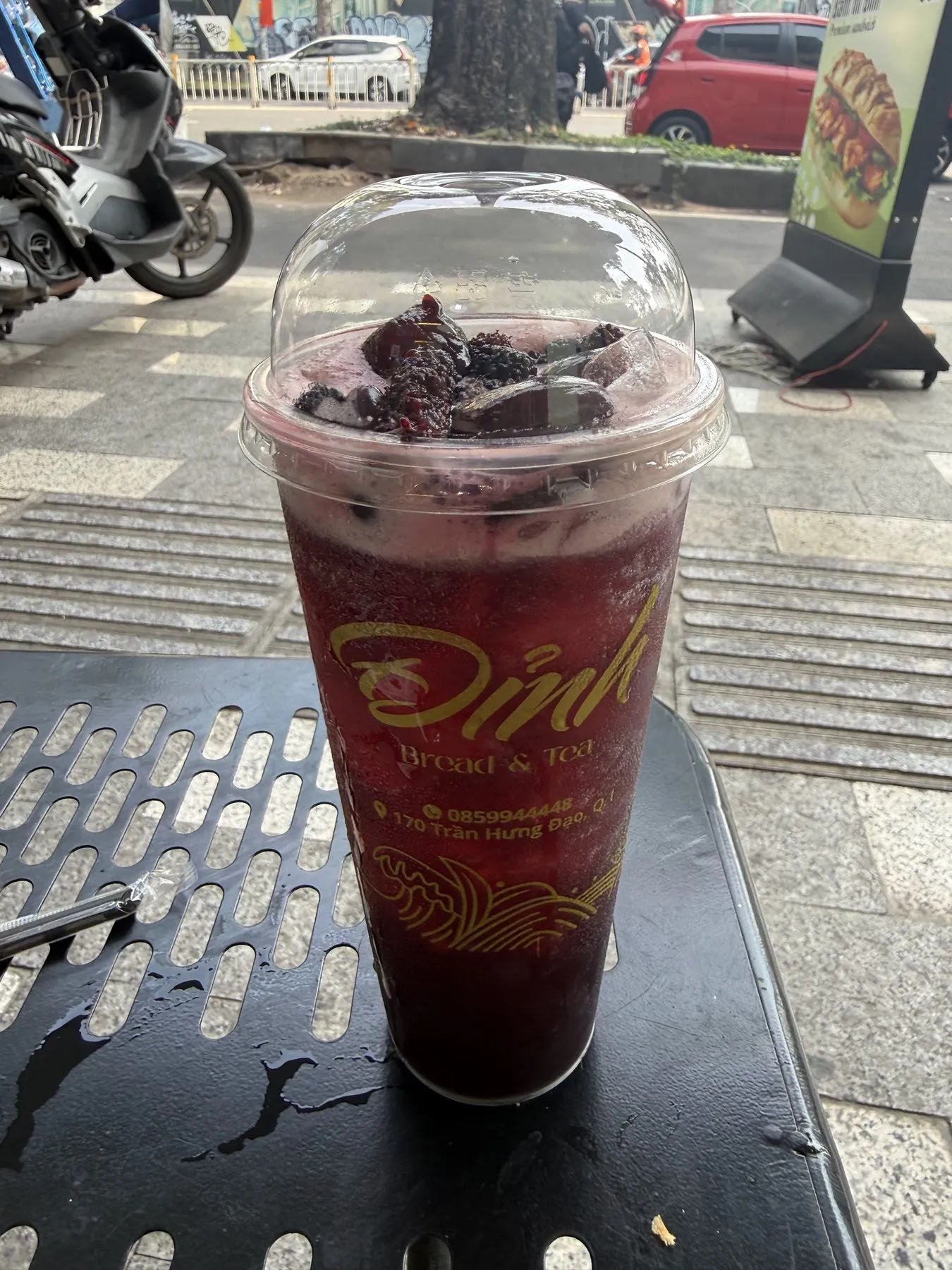 Trà trái cây Đỉnh, ảnh Ben Debon